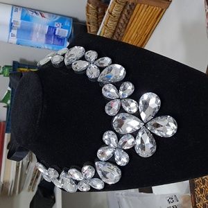 Impressive, elegant and light necklace
